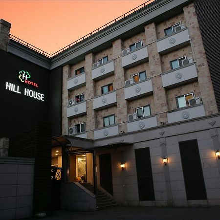 Отель Hill House Seoul Myeongdong Экстерьер фото