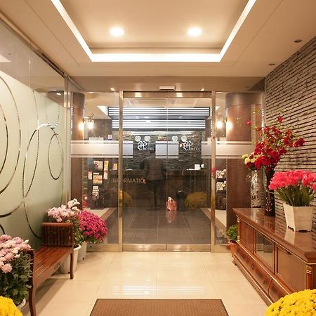 Отель Hill House Seoul Myeongdong Экстерьер фото