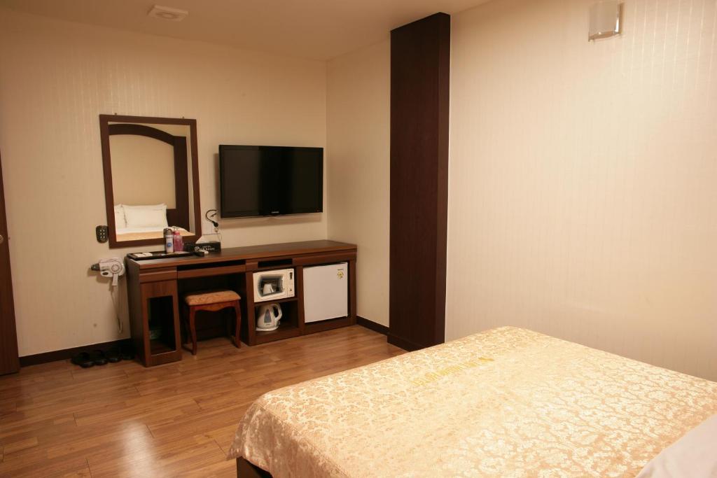 Отель Hill House Seoul Myeongdong Экстерьер фото