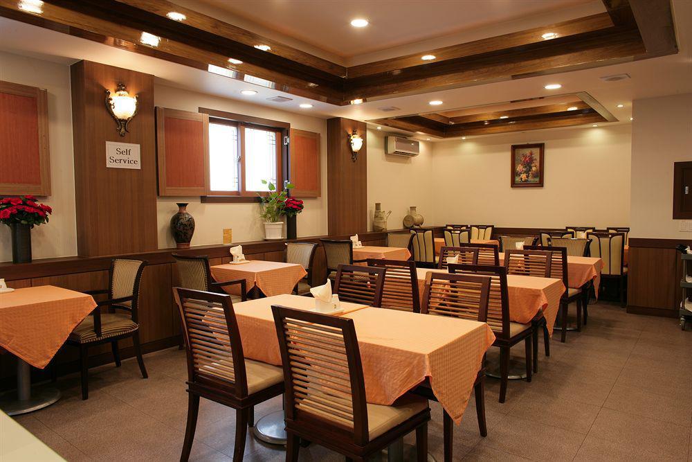 Отель Hill House Seoul Myeongdong Экстерьер фото